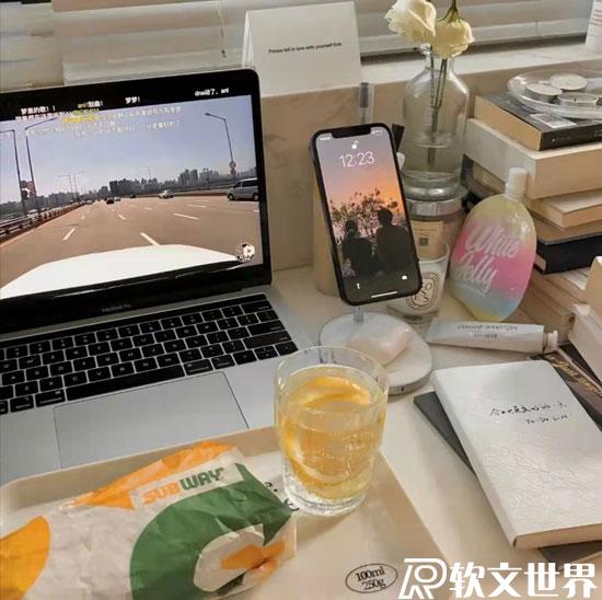 2022年最火文案60條，句句走心（朋友圈必備）